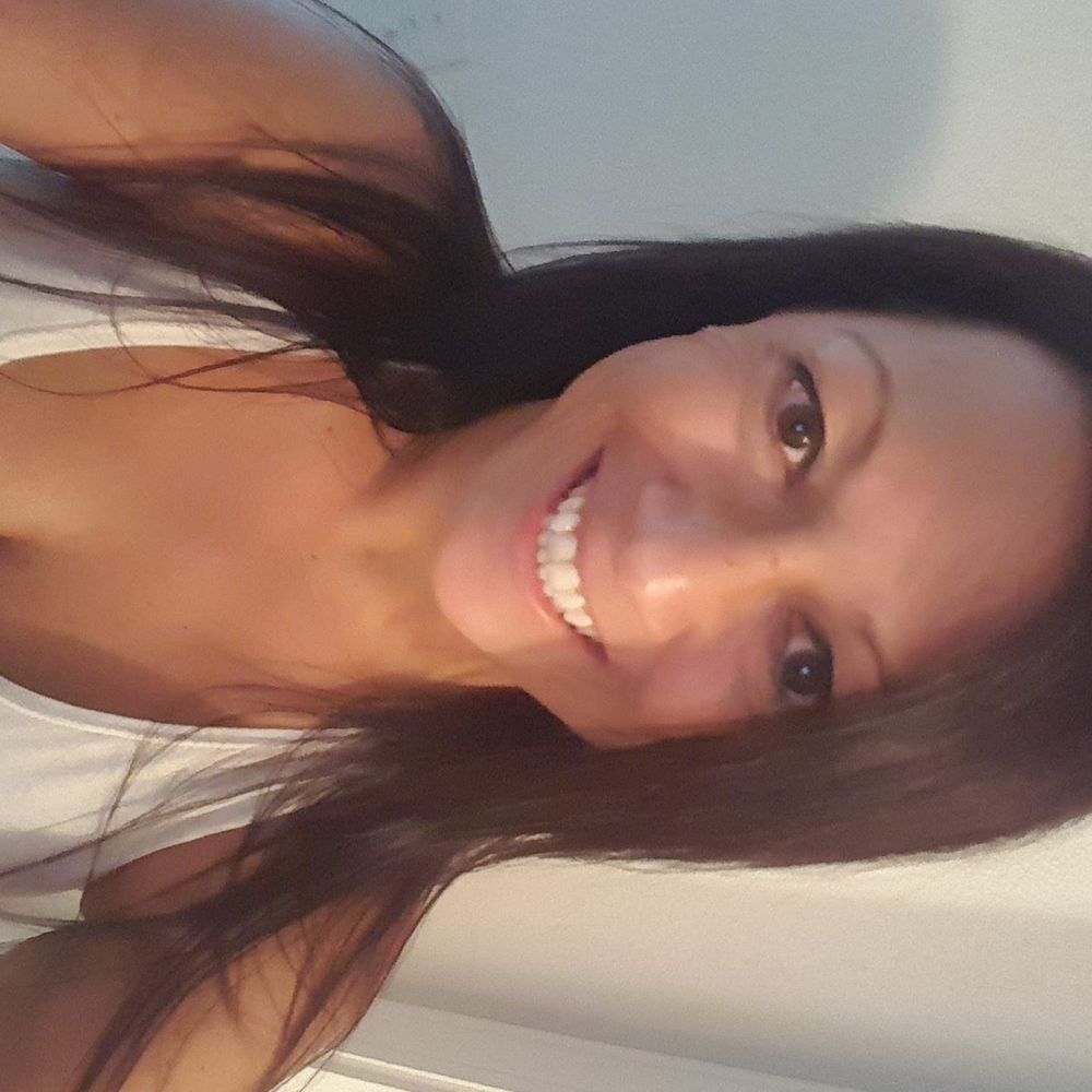 Meet your Posher, Suzy